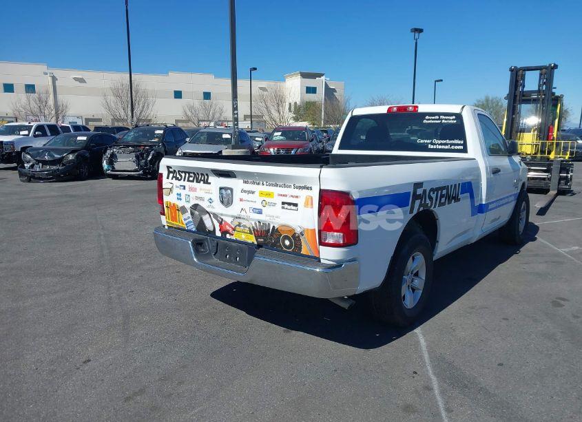 Photo 4 of 2022 Ram 1500 CLASSIC TRADESMAN 4X2 8' BOX (VIN 3C6JR6DTXNG187498)