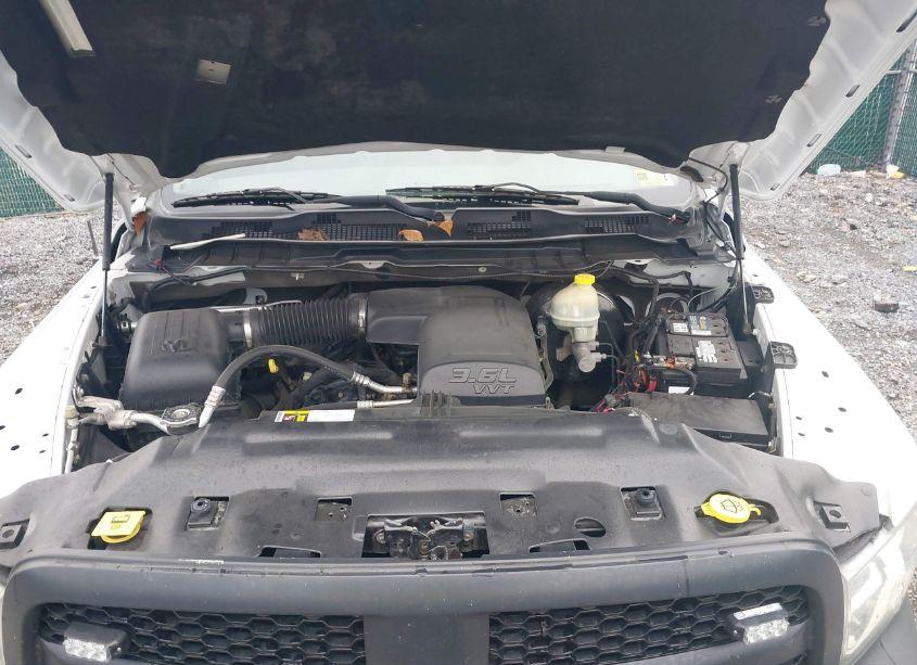 Photo 10 of 2015 Ram 1500 TRADESMAN (VIN 3C6JR7AG1FG660929)