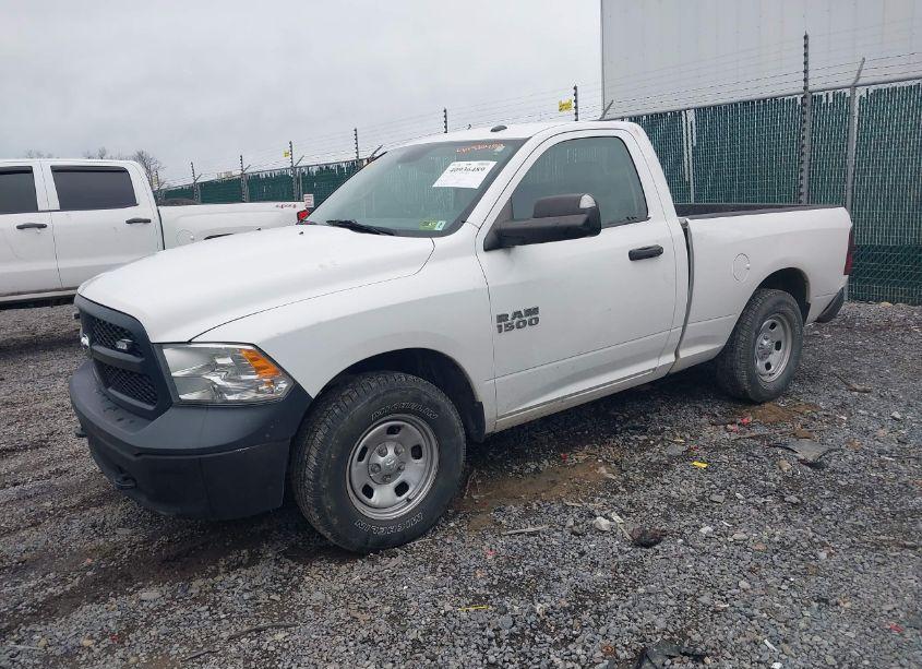 Photo 2 of 2015 Ram 1500 TRADESMAN (VIN 3C6JR7AG1FG660929)