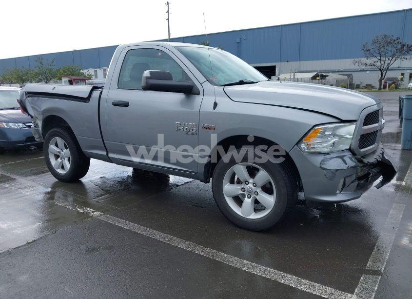 2021 Ram 1500 CLASSIC EXPRESS 4X4 6'4 BOX (VIN 3C6JR7AT0MG669681) main photo