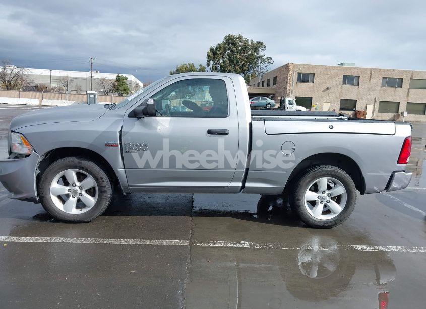 Photo 14 of 2021 Ram 1500 CLASSIC EXPRESS 4X4 6'4 BOX (VIN 3C6JR7AT0MG669681)