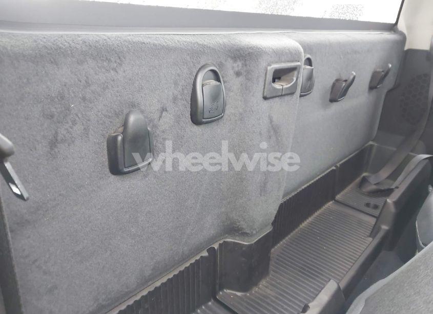 Photo 8 of 2021 Ram 1500 CLASSIC EXPRESS 4X4 6'4 BOX (VIN 3C6JR7AT0MG669681)