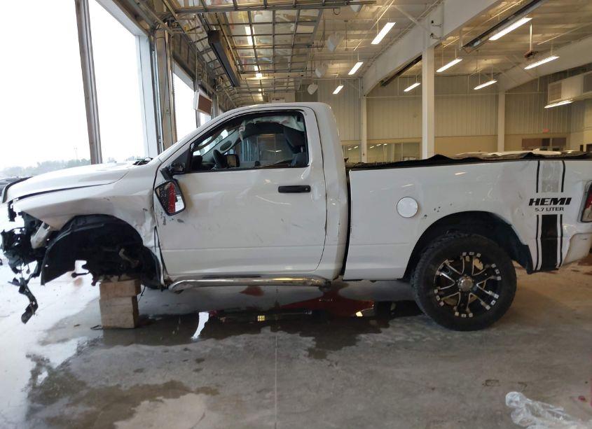 Photo 15 of 2013 Ram 1500 EXPRESS (VIN 3C6JR7AT1DG506389)