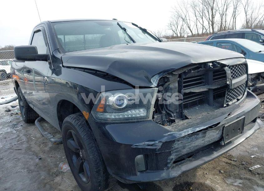 2014 Ram 1500 EXPRESS (VIN 3C6JR7AT3EG163795) main photo