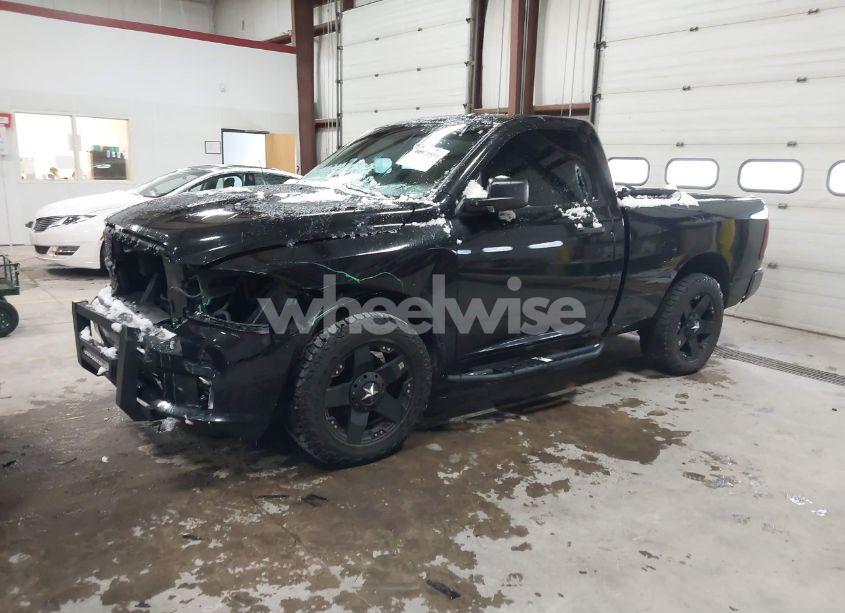 Photo 2 of 2015 Ram 1500 EXPRESS (VIN 3C6JR7AT8FG631604)