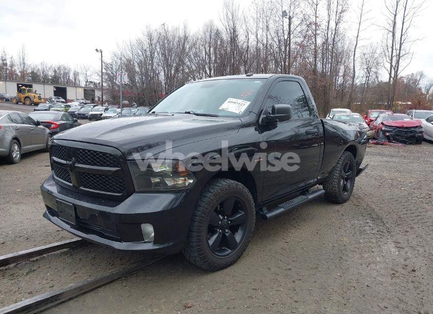 Photo 2 of 2015 Ram 1500 EXPRESS (VIN 3C6JR7ATXFG652275)