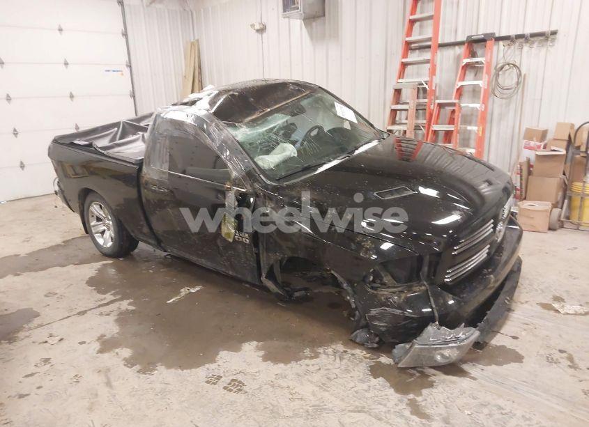 2014 Ram 1500 SPORT (VIN 3C6JR7CT6EG333032) main photo