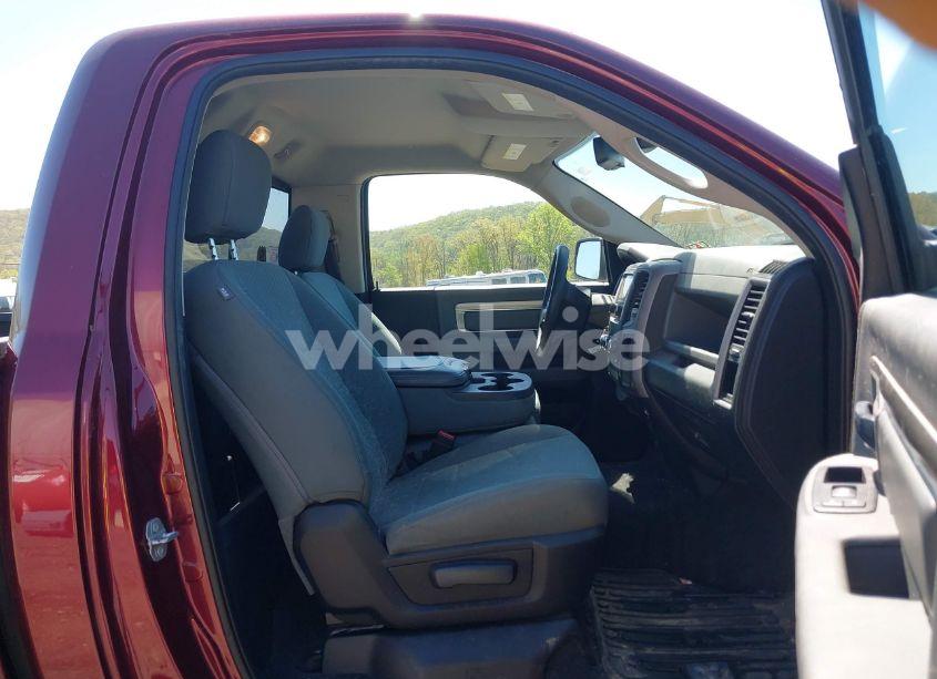 Photo 5 of 2016 Ram 1500 TRADESMAN (VIN 3C6JR7DG2GG326535)