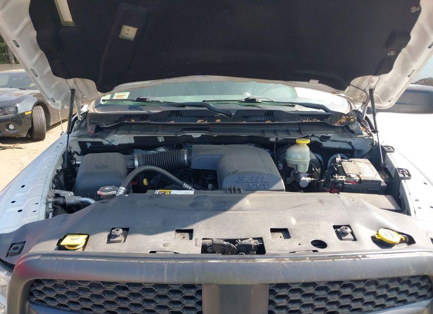 Photo 10 of 2017 Ram 1500 TRADESMAN REGULAR CAB 4X4 8' BOX (VIN 3C6JR7DG9HG769816)