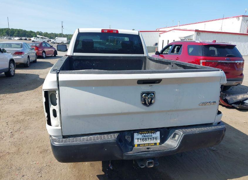 Photo 16 of 2017 Ram 1500 TRADESMAN REGULAR CAB 4X4 8' BOX (VIN 3C6JR7DG9HG769816)