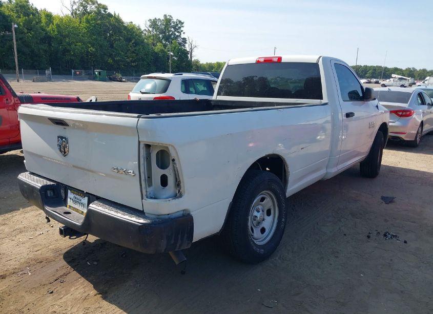 Photo 4 of 2017 Ram 1500 TRADESMAN REGULAR CAB 4X4 8' BOX (VIN 3C6JR7DG9HG769816)