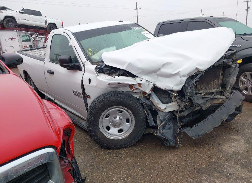 2016 Ram 1500 TRADESMAN (VIN 3C6JR7DT0GG293368) main photo