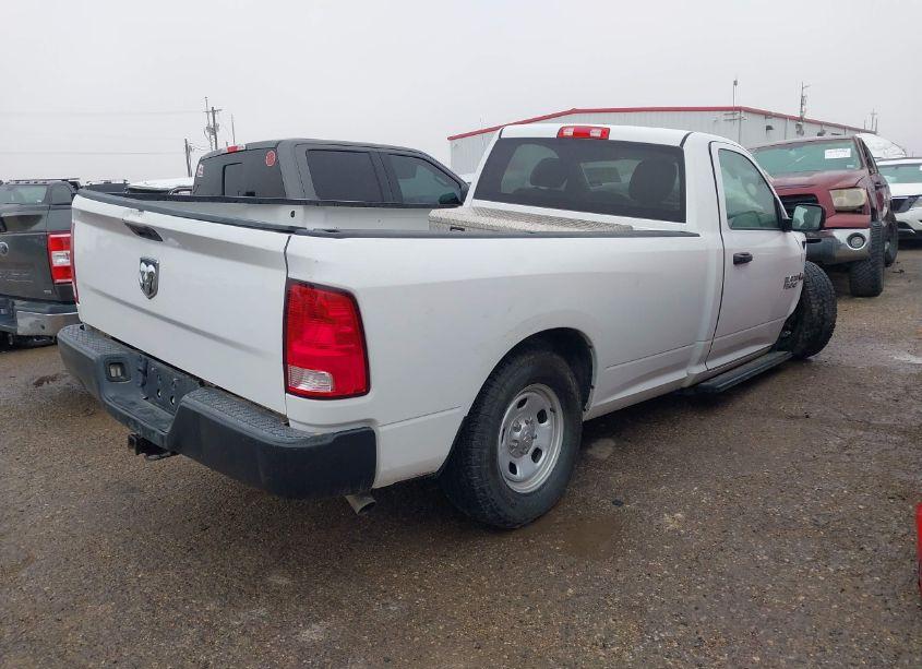 Photo 4 of 2016 Ram 1500 TRADESMAN (VIN 3C6JR7DT0GG293368)