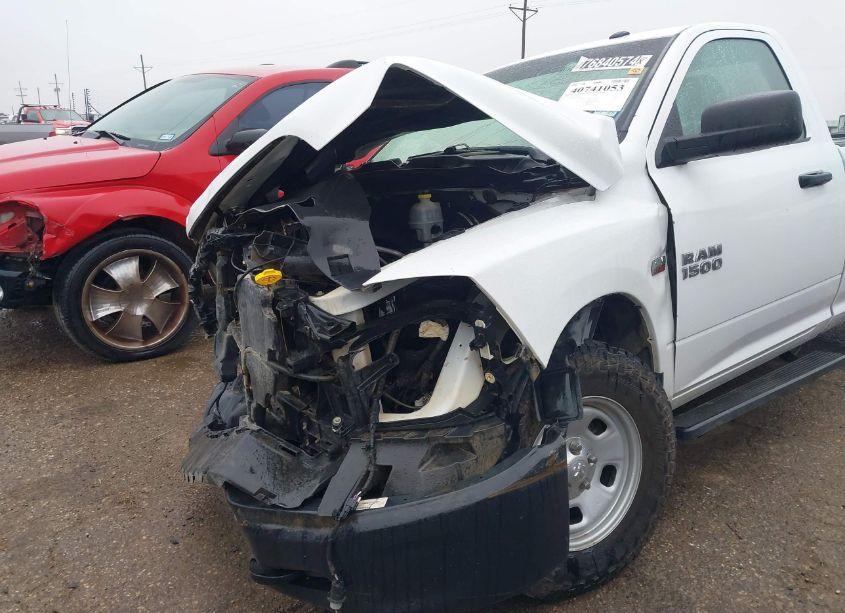 Photo 6 of 2016 Ram 1500 TRADESMAN (VIN 3C6JR7DT0GG293368)