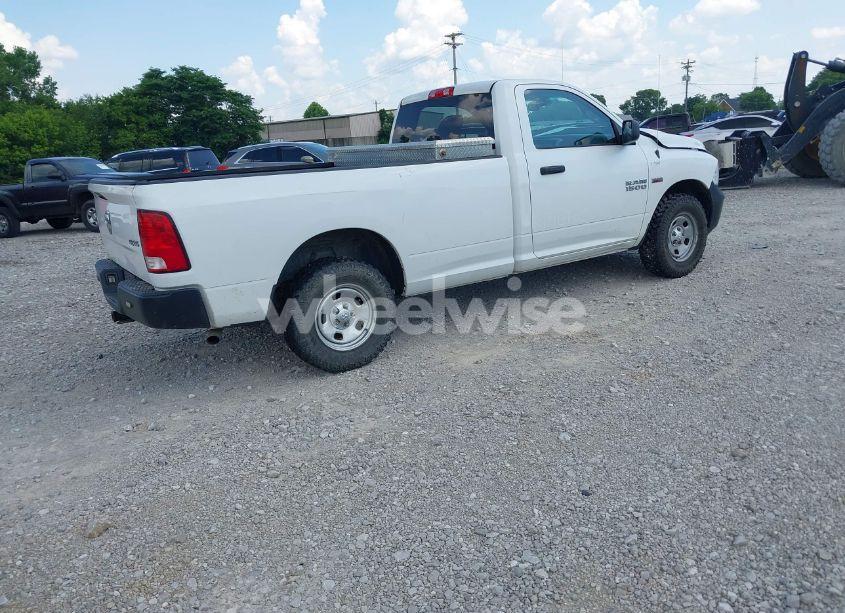 Photo 4 of 2015 Ram 1500 TRADESMAN (VIN 3C6JR7DT1FG660695)