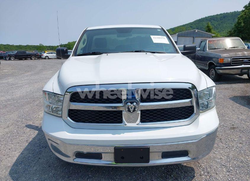 Photo 13 of 2019 Ram 1500 CLASSIC TRADESMAN 4X4 8' BOX (VIN 3C6JR7DT1KG585748)