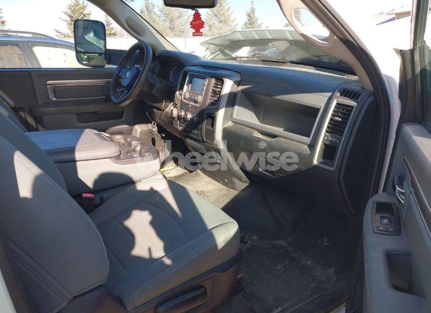 Photo 5 of 2016 Ram 1500 TRADESMAN (VIN 3C6JR7DT3GG312169)