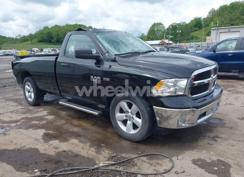 2021 Ram 1500 CLASSIC (VIN 3C6JR7DT4MG704279) main photo