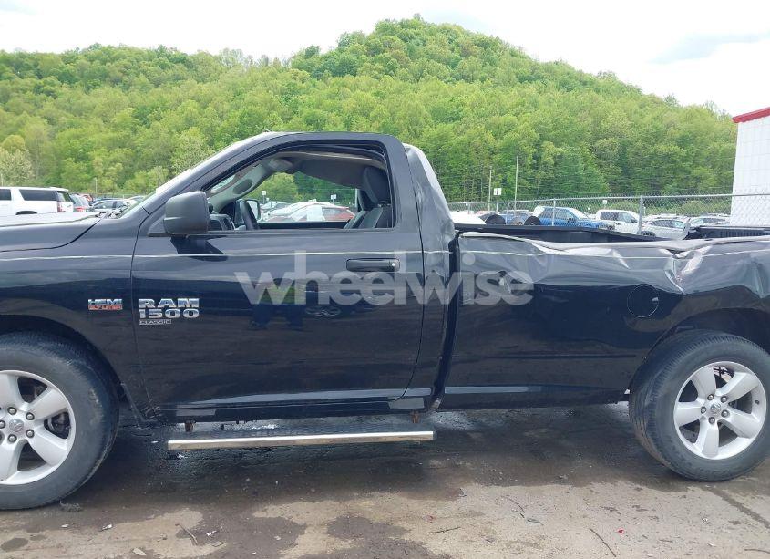 Photo 14 of 2021 Ram 1500 CLASSIC (VIN 3C6JR7DT4MG704279)