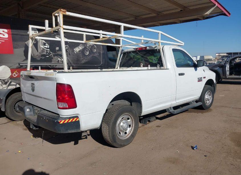 Photo 4 of 2018 Ram 2500 TRADESMAN 4X2 8' BOX (VIN 3C6LR4AT6JG376807)