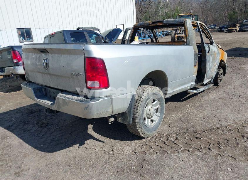 Photo 4 of 2018 Ram 2500 TRADESMAN 4X4 8' BOX (VIN 3C6LR5AT6JG378370)