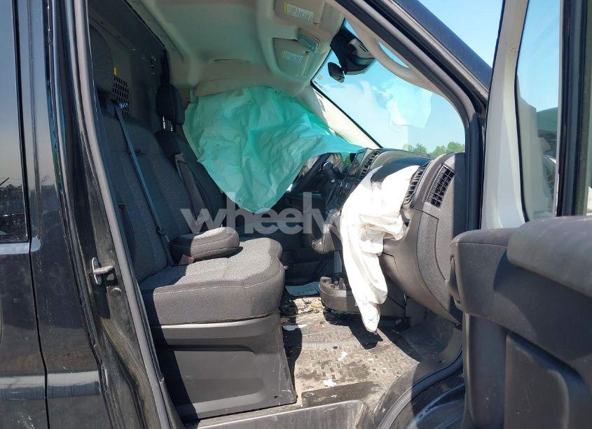 Photo 5 of 2022 Ram Promaster 1500 LOW ROOF 136 WB (VIN 3C6LRVAG8NE109419)