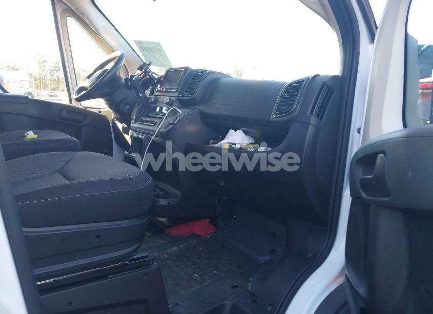 Photo 5 of 2022 Ram Promaster 1500 LOW ROOF 136 WB (VIN 3C6LRVAG8NE124566)