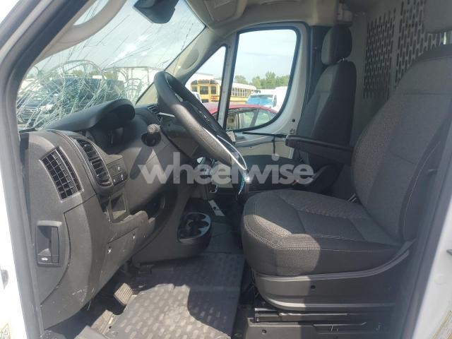 Photo 4 of 2024 RAM PROMASTER 1500 1500 STANDARD (VIN 3C6LRVAG8RE120958)