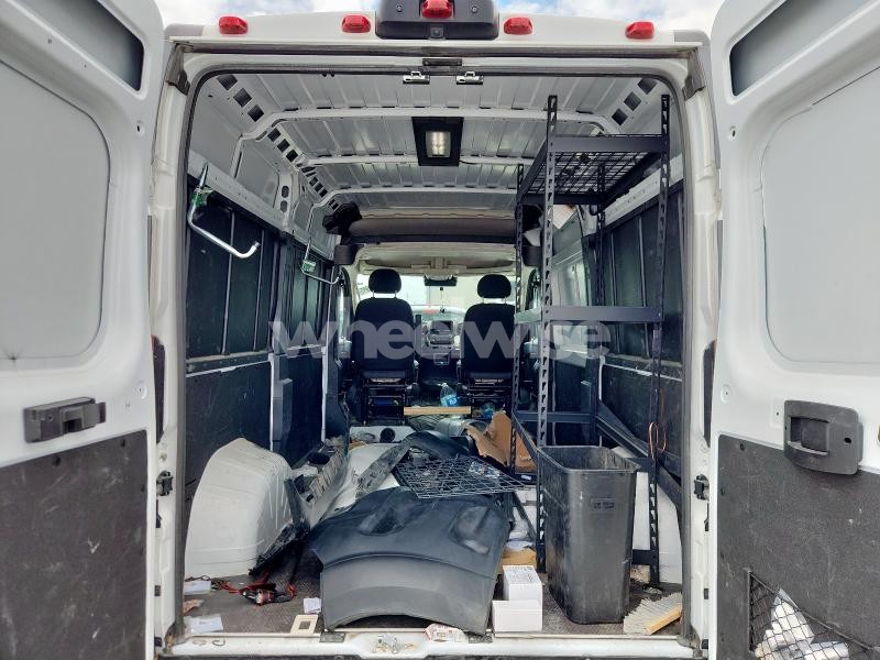 Photo 3 of 2024 RAM PROMASTER 1500 1500 HIGH (VIN 3C6LRVBGXRE111998)