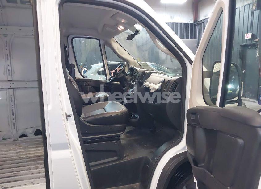 Photo 5 of 2021 Ram Promaster 2500 HIGH ROOF 136 WB (VIN 3C6LRVCG6ME583218)