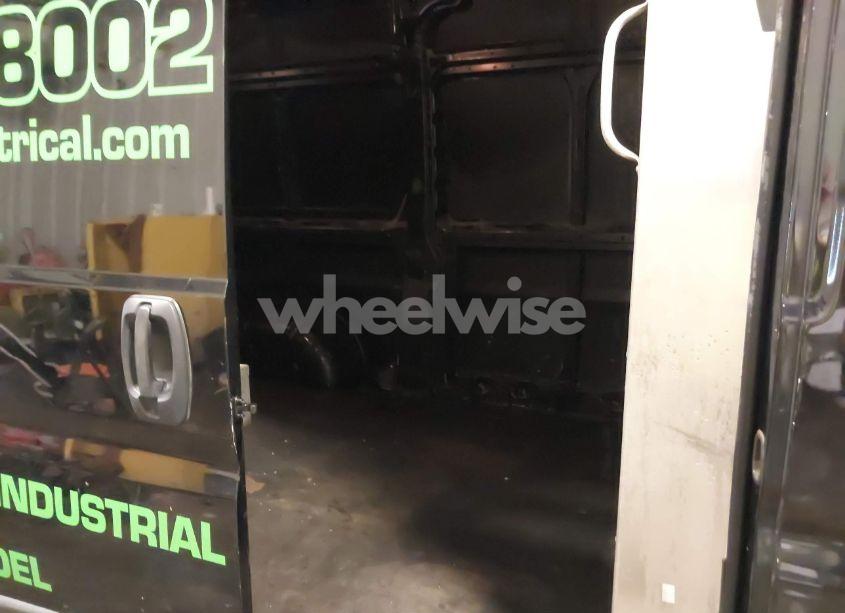 Photo 8 of 2022 Ram Promaster 2500 HIGH ROOF 136 WB (VIN 3C6LRVCGXNE120838)