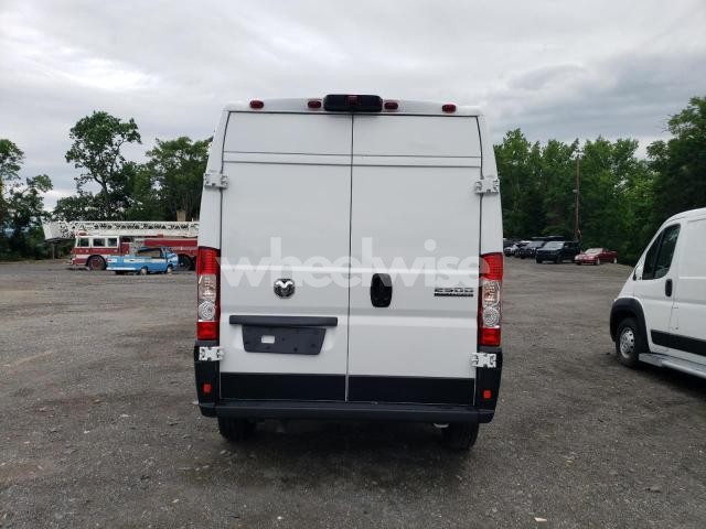 Photo 10 of 2025 RAM PROMASTER 2500 2500 HIGH N/A (VIN 3C6LRVDG0SE515881)