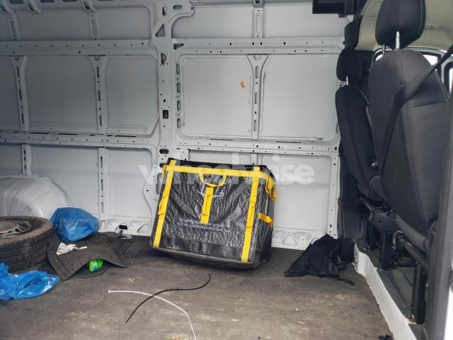 Photo 5 of 2025 RAM PROMASTER 2500 2500 HIGH N/A (VIN 3C6LRVDG0SE515881)