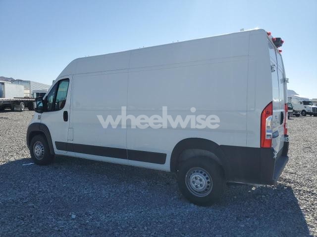 Photo 3 of 2024 RAM PROMASTER 2500 2500 HIGH (VIN 3C6LRVDG3RE111743)