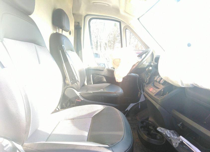 Photo 5 of 2021 Ram Promaster 2500 HIGH ROOF 159 WB (VIN 3C6LRVDG4ME521671)