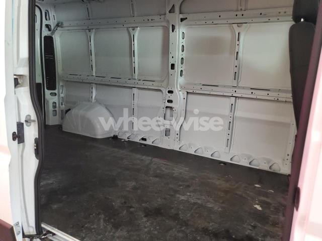 Photo 9 of 2025 RAM PROMASTER 2500 2500 HIGH N/A (VIN 3C6LRVDG5SE539013)