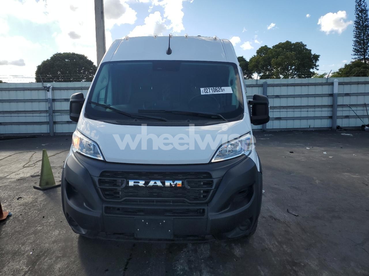 Photo 5 of 2023 RAM PROMASTER 2500 DELIVERY VAN (VIN 3C6LRVDG6PE589068)