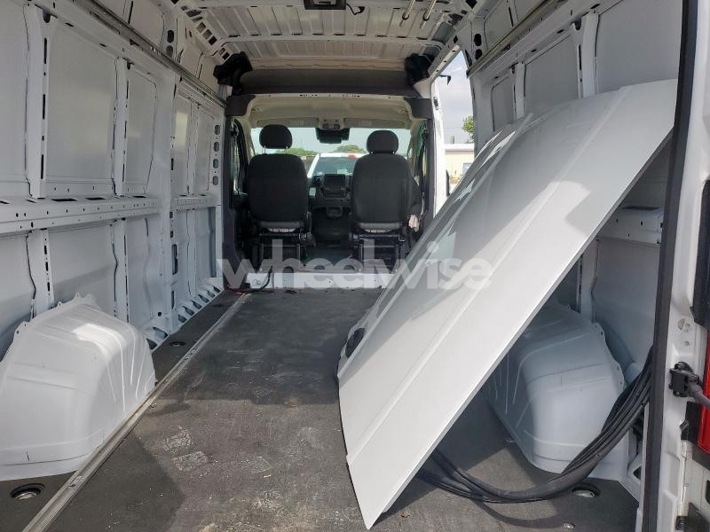 Photo 3 of 2024 RAM PROMASTER 2500 2500 HIGH (VIN 3C6LRVDG9RE136758)