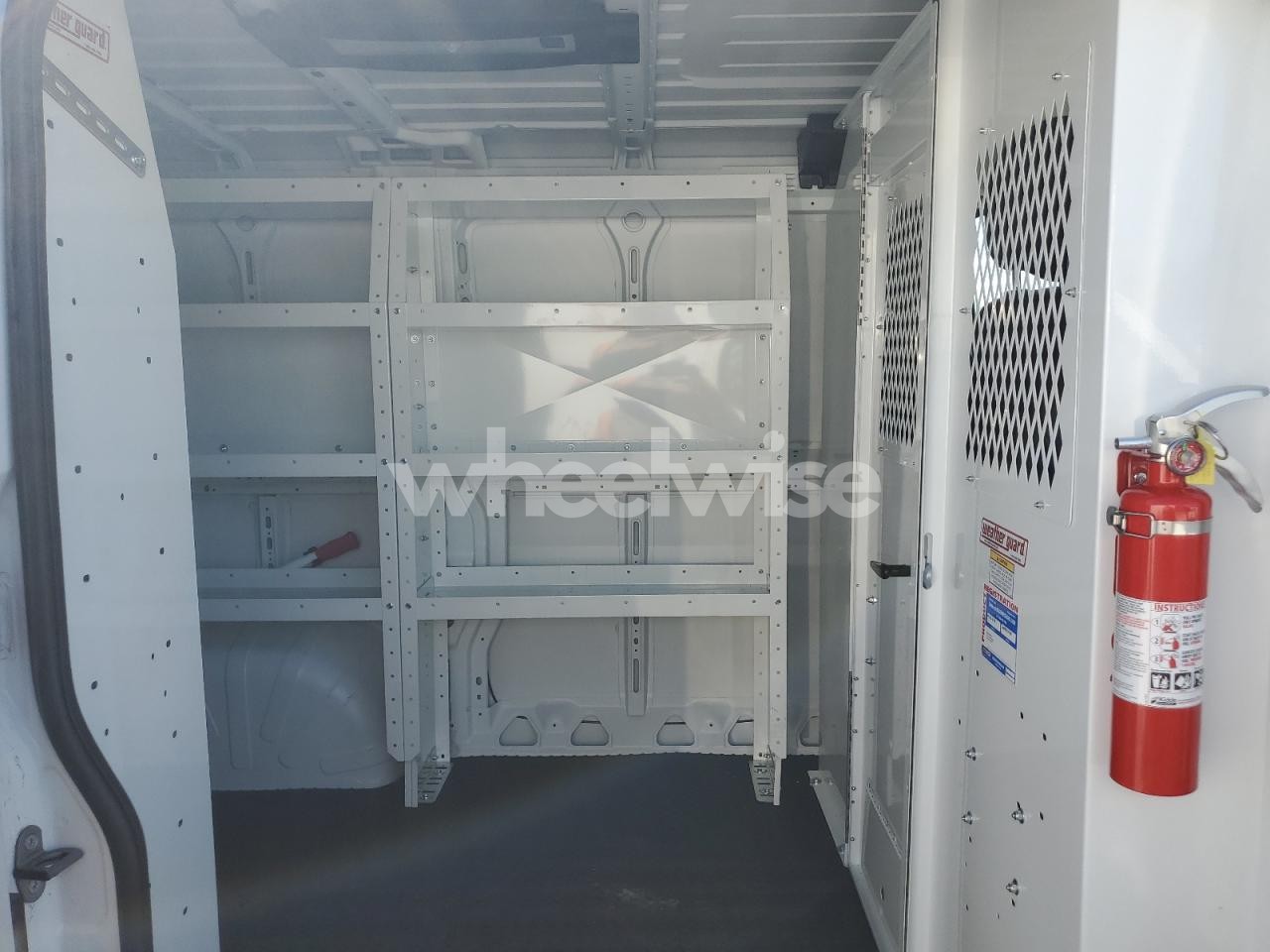 Photo 10 of 2024 RAM PROMASTER 1500 1500 STANDARD (VIN 3C6LRVNG3RE151366)