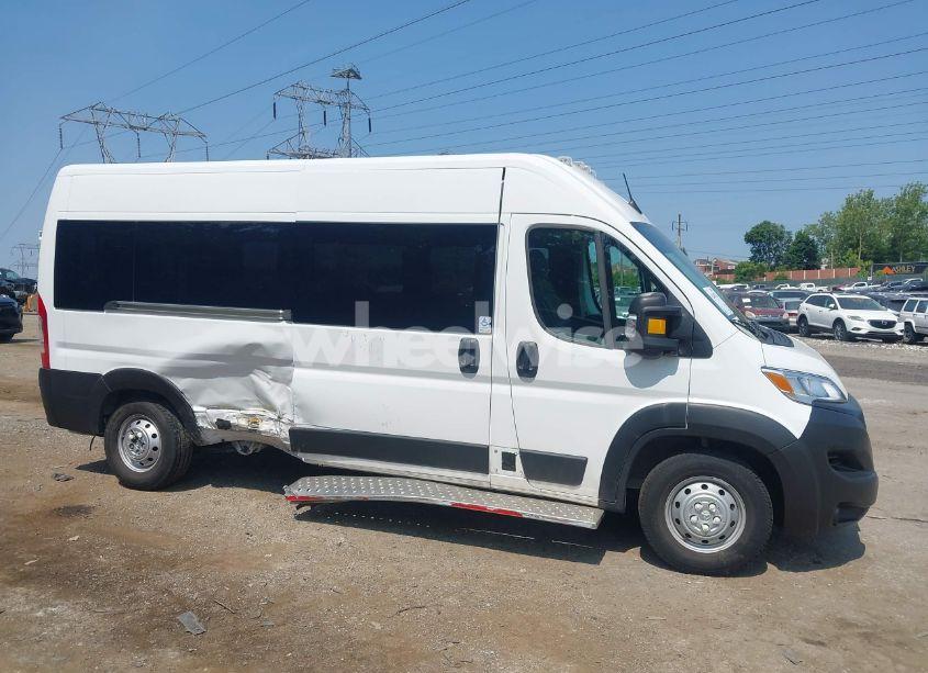 Photo 6 of 2023 Ram Promaster 2500 WINDOW VAN HIGH ROOF 159 WB (VIN 3C6LRVPG6PE551478)