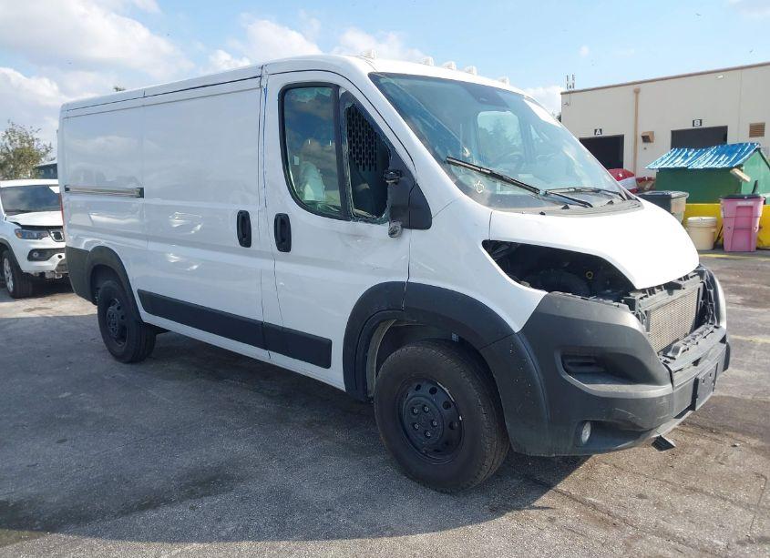 2023 Ram Promaster 2500 LOW ROOF 136 WB (VIN 3C6LRVVG2PE585856) main photo