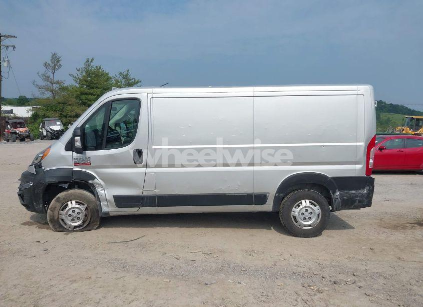 Photo 14 of 2022 Ram Promaster 2500 LOW ROOF 136 WB (VIN 3C6LRVVG3NE110178)