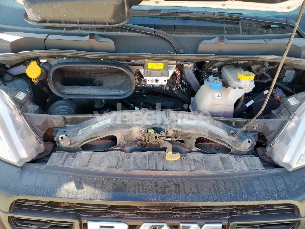 Photo 12 of 2023 RAM PROMASTER 2500 2500 STANDARD (VIN 3C6LRVVG7PE596612)