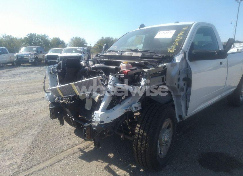 Photo 6 of 2024 Ram 2500 TRADESMAN REGULAR CAB 4X2 8' BOX (VIN 3C6MR4AJ8RG248941)
