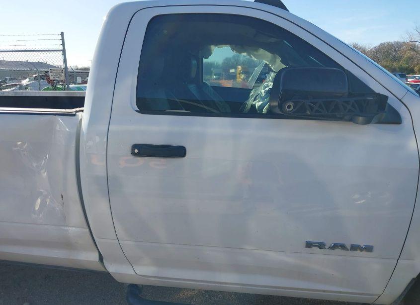 Photo 13 of 2019 Ram 2500 TRADESMAN 4X2 8' BOX (VIN 3C6MR4AL2KG603867)
