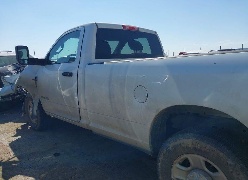 Photo 15 of 2022 Ram 2500 TRADESMAN 4X2 8' BOX (VIN 3C6MR4AL6NG364148)