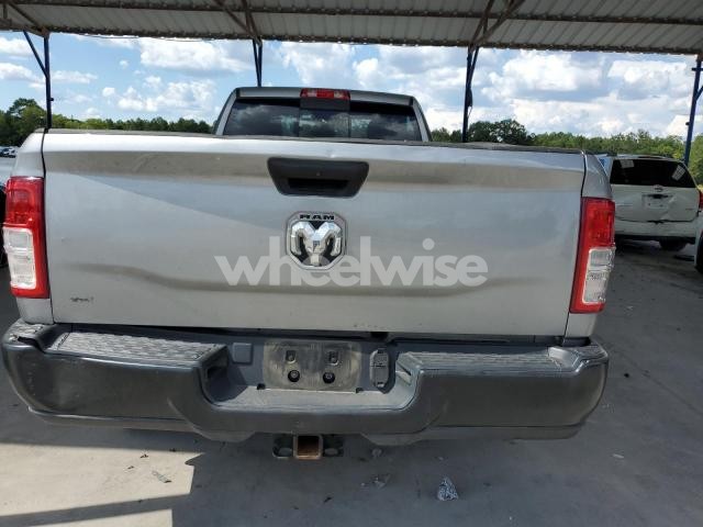 Photo 2 of 2022 RAM 2500 TRADESMAN (VIN 3C6MR4AL8NG426701)