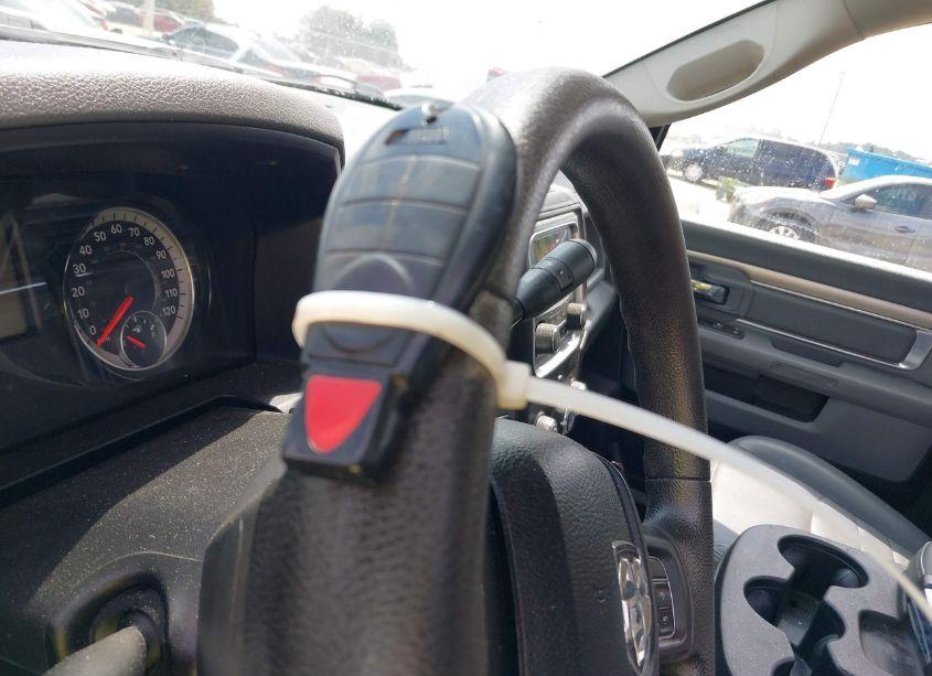 Photo 11 of 2018 Ram 2500 TRADESMAN REGULAR CAB 4X4 8' BOX (VIN 3C6MR5AJ3JG102148)