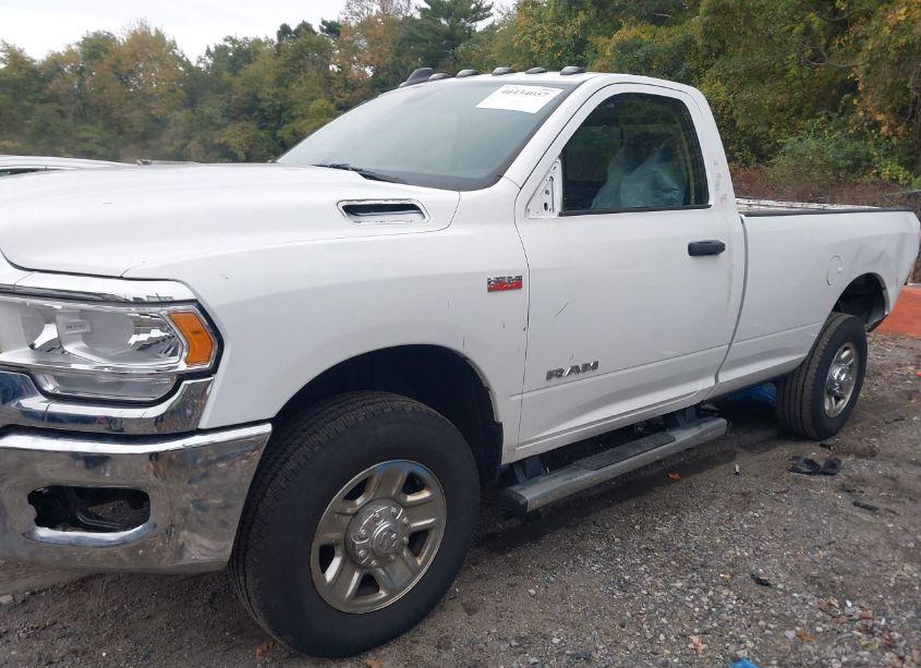 Photo 14 of 2019 Ram 2500 TRADESMAN REGULAR CAB 4X4 8' BOX (VIN 3C6MR5AJ5KG602474)