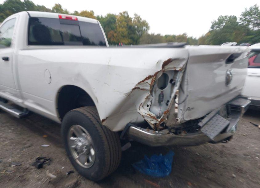 Photo 6 of 2019 Ram 2500 TRADESMAN REGULAR CAB 4X4 8' BOX (VIN 3C6MR5AJ5KG602474)